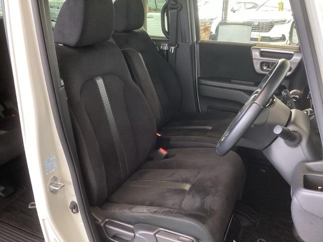 Ｎ－ＢＯＸカスタム Ｌスタイル＋ブラック　純正ナビ　フルセグ　リアカメラ　横滑防止　衝突被害軽減　Ｒカメ　パワーウィンドウ　Ａライト　カーテンエアバック　パワステ　ナビ＆ＴＶ　オートエアコン　ＡＢＳ　ベンチシート　クルコン　ＵＳＢポート（19枚目）