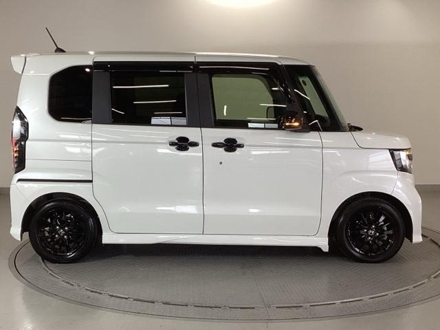 Ｎ－ＢＯＸカスタム Ｌスタイル＋ブラック　純正ナビ　フルセグ　リアカメラ　横滑防止　衝突被害軽減　Ｒカメ　パワーウィンドウ　Ａライト　カーテンエアバック　パワステ　ナビ＆ＴＶ　オートエアコン　ＡＢＳ　ベンチシート　クルコン　ＵＳＢポート（30枚目）