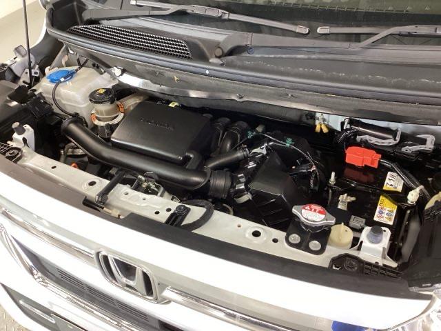 Ｎ－ＢＯＸ Ｌ　純正メモリーナビ　シートヒーター　ＥＴＣ　ＵＳＢ入力　ＤＶＤ視聴可能　ＬＥＤランプ　運転席エアバッグ　イモビライザー　キーフリー　Ｒカメ　パワーウインドウ　ナビＴＶ　助手席エアバッグ　エアコン　地デジ（20枚目）