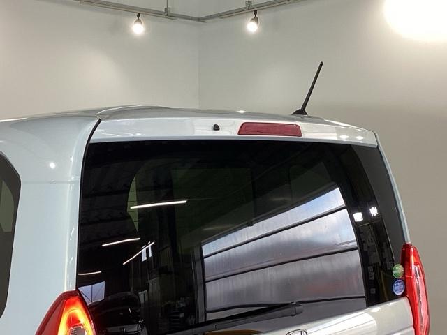 Ｎ－ＢＯＸ Ｌ　純正メモリーナビ　シートヒーター　ＥＴＣ　ＵＳＢ入力　ＤＶＤ視聴可能　ＬＥＤランプ　運転席エアバッグ　イモビライザー　キーフリー　Ｒカメ　パワーウインドウ　ナビＴＶ　助手席エアバッグ　エアコン　地デジ（28枚目）