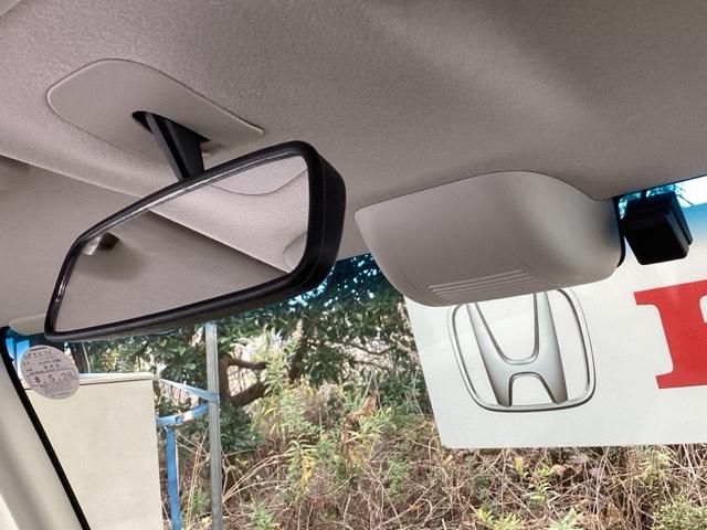 Ｎ－ＢＯＸ Ｌ　純正メモリーナビ　シートヒーター　ＥＴＣ　ＵＳＢ入力　ＤＶＤ視聴可能　ＬＥＤランプ　運転席エアバッグ　イモビライザー　キーフリー　Ｒカメ　パワーウインドウ　ナビＴＶ　助手席エアバッグ　エアコン　地デジ（46枚目）