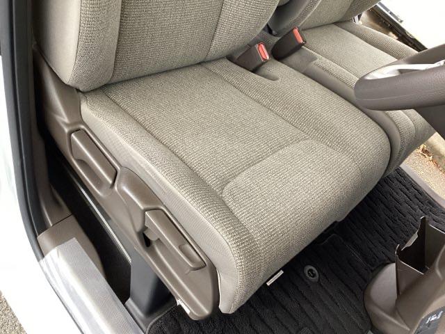 Ｎ－ＢＯＸ Ｌ　純正メモリーナビ　シートヒーター　ＥＴＣ　ＵＳＢ入力　ＤＶＤ視聴可能　ＬＥＤランプ　運転席エアバッグ　イモビライザー　キーフリー　Ｒカメ　パワーウインドウ　ナビＴＶ　助手席エアバッグ　エアコン　地デジ（54枚目）