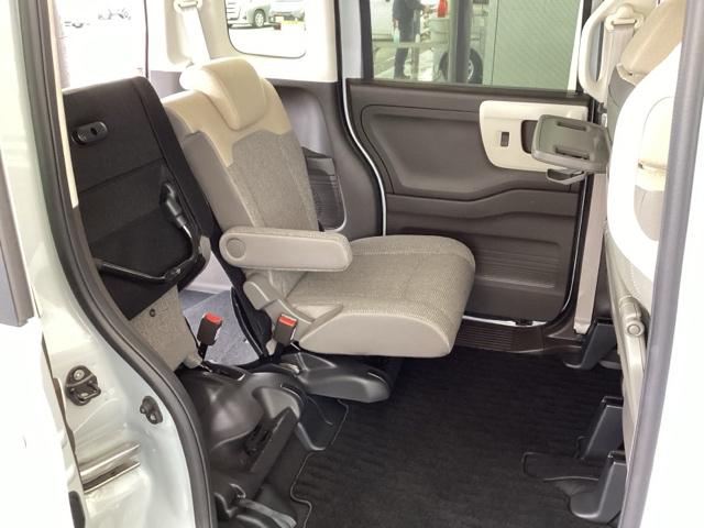 Ｎ－ＢＯＸ Ｌ　純正メモリーナビ　シートヒーター　ＥＴＣ　ＵＳＢ入力　ＤＶＤ視聴可能　ＬＥＤランプ　運転席エアバッグ　イモビライザー　キーフリー　Ｒカメ　パワーウインドウ　ナビＴＶ　助手席エアバッグ　エアコン　地デジ（58枚目）