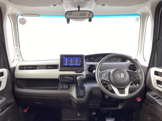 Ｎ－ＢＯＸ Ｌ　ナビ　フルセグ　リヤカメラ　ＤＶＤ視聴可能　ＬＥＤランプ　シートヒータ　禁煙　運転席エアバッグ　イモビライザー　キーフリー　Ｒカメ　パワーウインドウ　助手席エアバッグ　ＥＴＣ付　エアコン　地デジ　ＰＳ（3枚目）