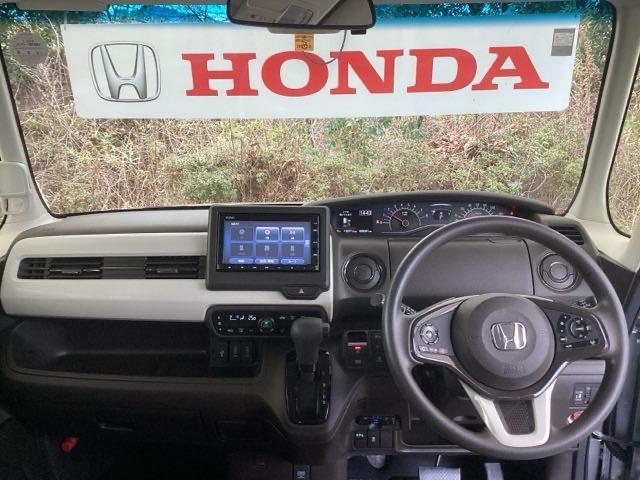 Ｎ－ＢＯＸ Ｌ　純正ナビ　スマートキー　リアカメラ　ＵＳＢ入力　ＬＥＤランプ　シートヒータ　運転席エアバッグ　イモビライザー　キーフリー　Ｒカメ　パワーウインドウ　助手席エアバッグ　ＥＴＣ付　エアコン　ＰＳ　ＡＢＳ（3枚目）