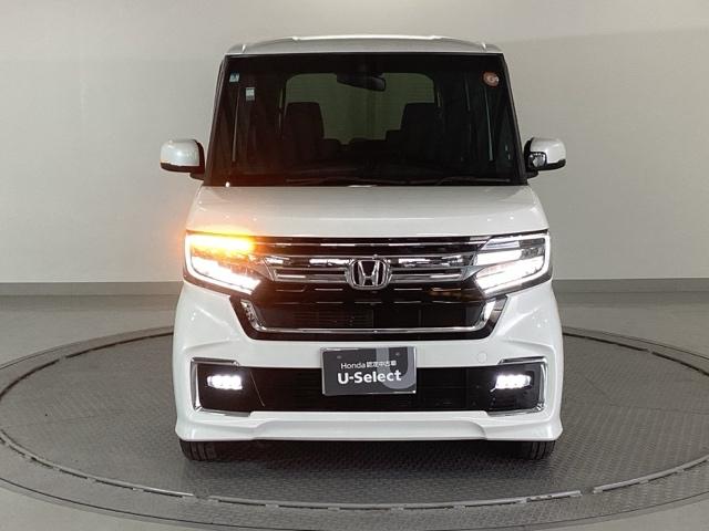 Ｎ－ＢＯＸカスタム Ｌ　純正ナビ　フルセグ　リアカメラ　両席エアバック　Ｂモニタ　ブレーキサポート　セキュリティー　ＬＥＤランプ　キーレスエントリー　ＳＲＳ　横滑り防止機能　片側電動両側スライドドア　ＤＶＤ再生機能　ＰＷ（6枚目）