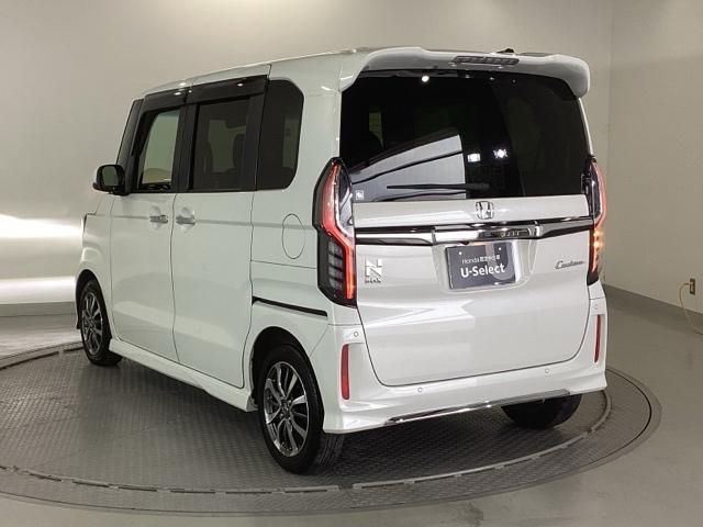 Ｎ－ＢＯＸカスタム Ｌ　純正ナビ　フルセグ　リアカメラ　両席エアバック　Ｂモニタ　ブレーキサポート　セキュリティー　ＬＥＤランプ　キーレスエントリー　ＳＲＳ　横滑り防止機能　片側電動両側スライドドア　ＤＶＤ再生機能　ＰＷ（10枚目）