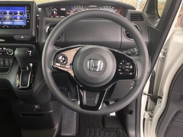 Ｎ－ＢＯＸカスタム Ｌ　純正ナビ　フルセグ　リアカメラ　両席エアバック　Ｂモニタ　ブレーキサポート　セキュリティー　ＬＥＤランプ　キーレスエントリー　ＳＲＳ　横滑り防止機能　片側電動両側スライドドア　ＤＶＤ再生機能　ＰＷ（18枚目）