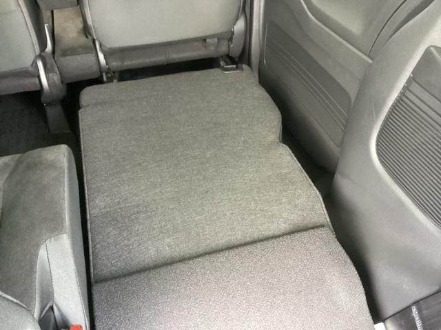 Ｎ－ＢＯＸカスタム Ｌ　純正ナビ　フルセグ　リアカメラ　両席エアバック　Ｂモニタ　ブレーキサポート　セキュリティー　ＬＥＤランプ　キーレスエントリー　ＳＲＳ　横滑り防止機能　片側電動両側スライドドア　ＤＶＤ再生機能　ＰＷ（22枚目）