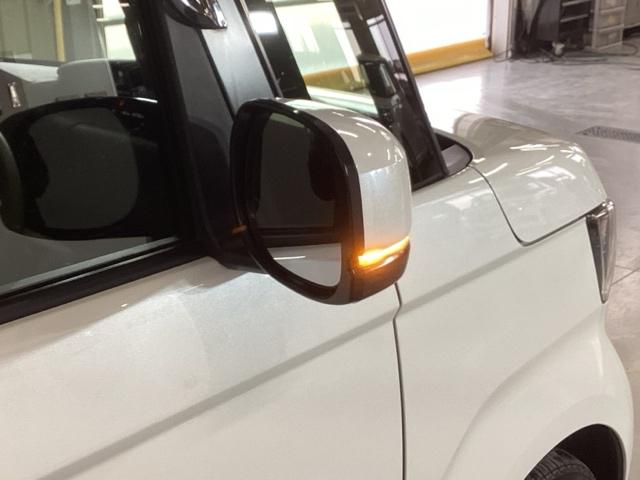 Ｎ－ＢＯＸカスタム Ｌ　純正ナビ　フルセグ　リアカメラ　両席エアバック　Ｂモニタ　ブレーキサポート　セキュリティー　ＬＥＤランプ　キーレスエントリー　ＳＲＳ　横滑り防止機能　片側電動両側スライドドア　ＤＶＤ再生機能　ＰＷ（29枚目）