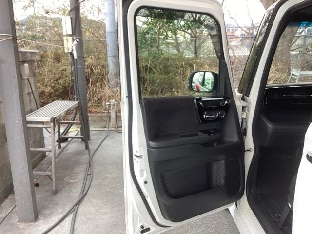 Ｎ－ＢＯＸカスタム Ｌ　純正ナビ　フルセグ　リアカメラ　両席エアバック　Ｂモニタ　ブレーキサポート　セキュリティー　ＬＥＤランプ　キーレスエントリー　ＳＲＳ　横滑り防止機能　片側電動両側スライドドア　ＤＶＤ再生機能　ＰＷ（36枚目）