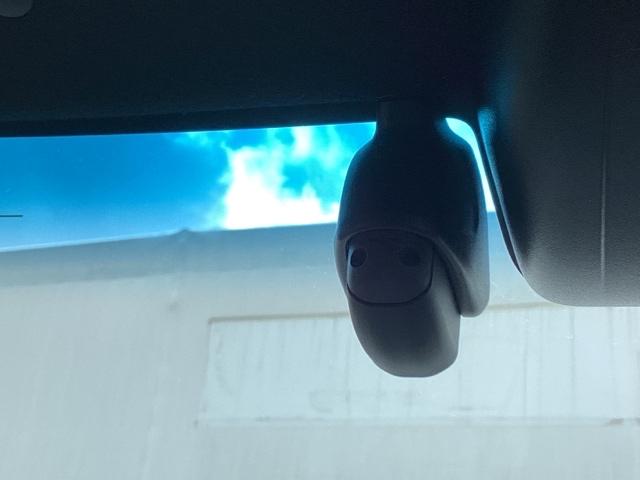 Ｎ－ＢＯＸカスタム Ｇ・Ｌターボホンダセンシング　メモリーナビ　ドラレコ　ＥＴＣ　リアカメラ　ターボ付　横滑り防止機能　Ｓヒーター　ＬＥＤヘットライト　エアロ　ＡＢＳ　地デジ　ＤＶＤ視聴可能　ドライブレコーダ　ナビＴＶ付　整備記録簿有　ＵＳＢ　ＰＳ（14枚目）