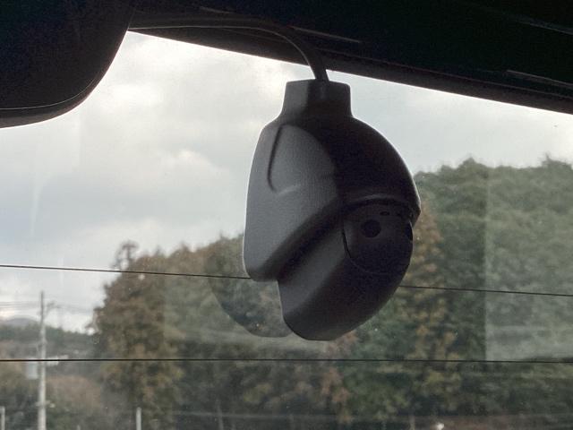 Ｎ－ＢＯＸカスタム Ｇ・Ｌターボホンダセンシング　メモリーナビ　ドラレコ　ＥＴＣ　リアカメラ　ターボ付　横滑り防止機能　Ｓヒーター　ＬＥＤヘットライト　エアロ　ＡＢＳ　地デジ　ＤＶＤ視聴可能　ドライブレコーダ　ナビＴＶ付　整備記録簿有　ＵＳＢ　ＰＳ（15枚目）