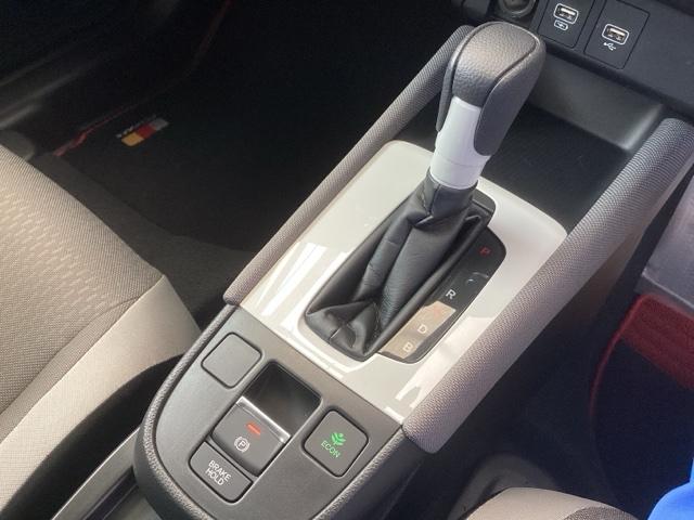 フィット e:HEVクロスター 純正ナビ フルセグ リアカメラ スマキー ソナー カーテンエアバック セキュリティーアラーム ナビTV クルコン ETC装備 パワーウィンド USB接続 LEDヘッドライト Bカメラ パワステ ABS(14枚目)