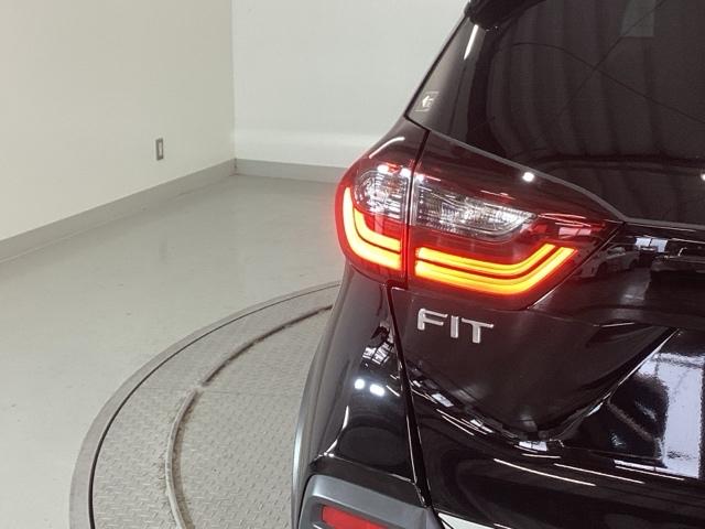 フィット e:HEVクロスター 純正ナビ フルセグ リアカメラ スマキー ソナー カーテンエアバック セキュリティーアラーム ナビTV クルコン ETC装備 パワーウィンド USB接続 LEDヘッドライト Bカメラ パワステ ABS(34枚目)