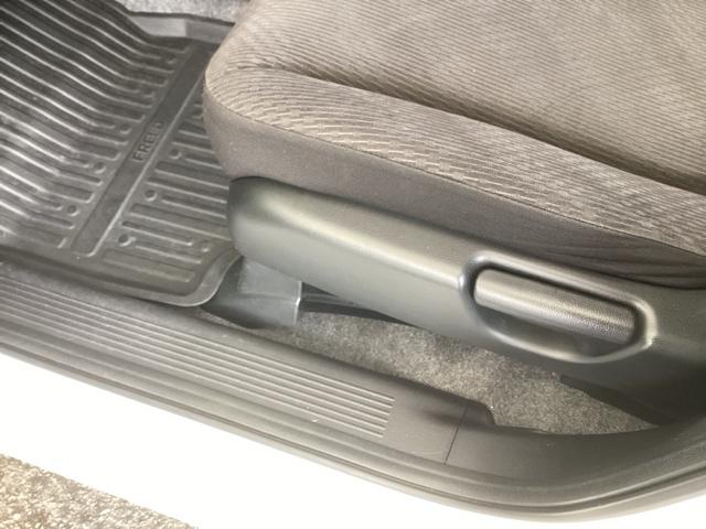 フリード ＧＨ　ＥＴＣ／純正ナビ／バックモニター　地デジＴＶ　キーフリー　ＥＴＣ付き　リアカメラ　ＡＣ　盗難防止装置　ナビＴＶ　ＤＶＤ　ＳＲＳ　Ｗエアバッグ　パワーウィンドウ　パワーステアリング　スマートキー　ＡＢＳ（35枚目）