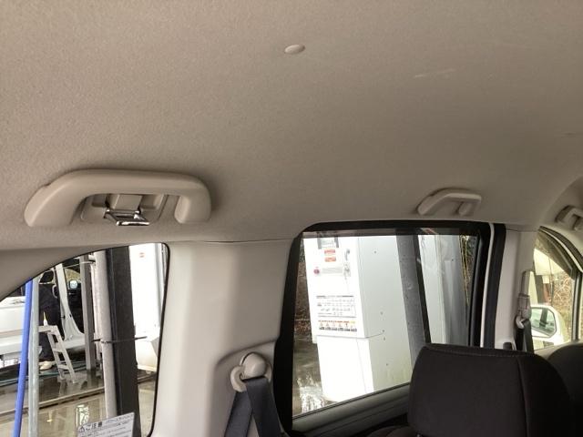フリード ＧＨ　ＥＴＣ／純正ナビ／バックモニター　地デジＴＶ　キーフリー　ＥＴＣ付き　リアカメラ　ＡＣ　盗難防止装置　ナビＴＶ　ＤＶＤ　ＳＲＳ　Ｗエアバッグ　パワーウィンドウ　パワーステアリング　スマートキー　ＡＢＳ（44枚目）