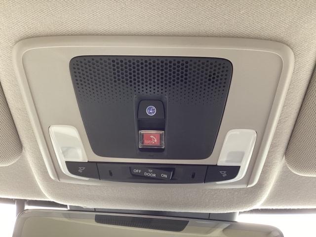 �y�r�n�r�{�^���z�̒��������Ȃ����Ƃ���A���̂ɑ��������Ƃ��A������^�]�ɂ����Ă��鎞�ȂǁA�ً}���Ƀ{�^���������Ƌً}�T�|�[�g�Z���^�[�ɂȂ���A�I�y���[�^�[���x�@�E�~�}�ւ̎掟�����s���܂��B