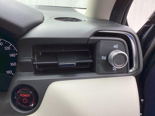 �X�}�[�g�L�[���|�P�b�g��o�b�O�ɓ��ꂽ�܂܂ŁA�L�[���������ނ��ƂȂ��{�^�������������ŃG���W�����n�����܂��B