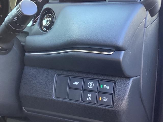 ヴェゼル e:HEVZ HondaCONNECTディスプレイ ドラレコ Sヒータ 地デジフルセグTV 定期点検記録簿 電動テールゲート サイドエアバッグ 後カメラ 前後障害物センサー 横滑防止装置 エアコン パワステ ABS(22枚目)
