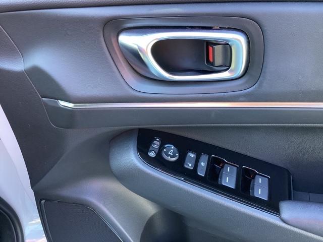 ヴェゼル e:HEVZ HondaCONNECTディスプレイ ドラレコ Sヒータ 地デジフルセグTV 定期点検記録簿 電動テールゲート サイドエアバッグ 後カメラ 前後障害物センサー 横滑防止装置 エアコン パワステ ABS(36枚目)