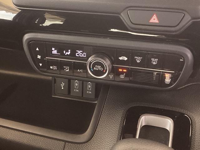 Ｎ－ＢＯＸカスタム Ｌ　純正ナビ　フルセグ　リアカメラ　シートヒーター付き　助手席エアバック　Ｂカメ　ナビ・ＴＶ　ＬＥＤ　エアバッグ　パワーウインドウ　クルコン　エアコン　スマートキーＰスタート　ＵＳＢ　キーレスエントリー（13枚目）