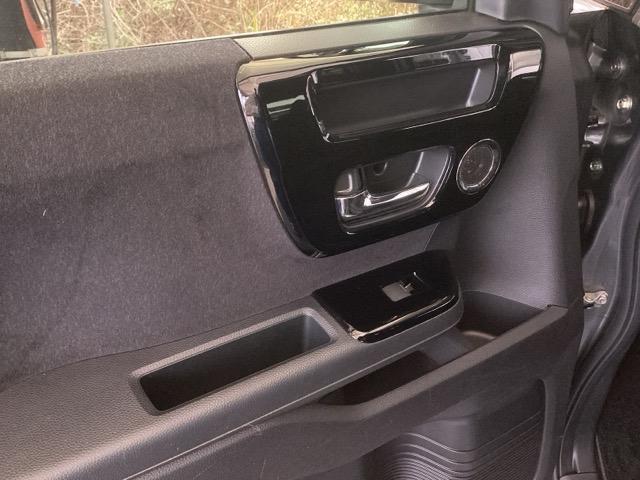 Ｎ－ＢＯＸカスタム Ｌ　純正ナビ　フルセグ　リアカメラ　シートヒーター付き　助手席エアバック　Ｂカメ　ナビ・ＴＶ　ＬＥＤ　エアバッグ　パワーウインドウ　クルコン　エアコン　スマートキーＰスタート　ＵＳＢ　キーレスエントリー（37枚目）