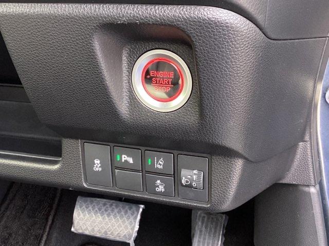 �^�]�Ȃ��瑀�삵�₷���e��X�C�b�`