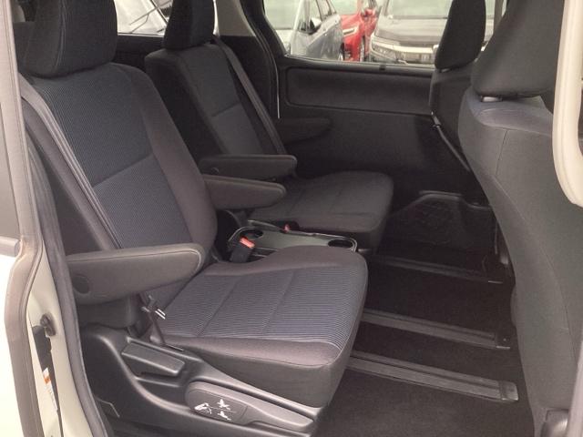 �t���b�g�ȏ��ƕG���⓪��X�y�[�X�ȂǏ\���ȍL��������܂��B��Ȃɂ����E�������̃A�[�����X�g�����Ă���܂��B������肨���났���������܂��B