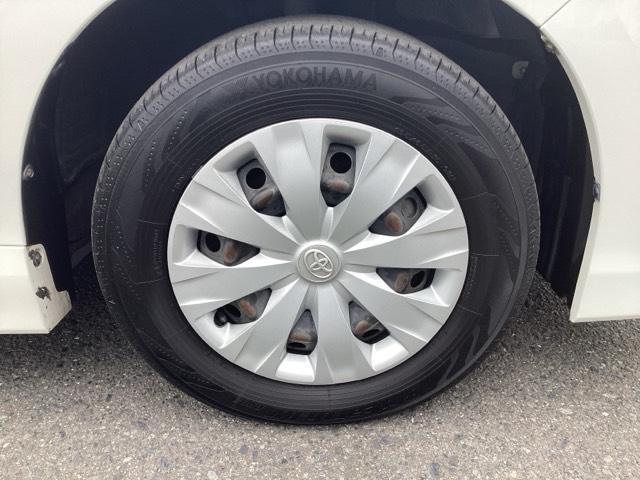 �������͑�������A�f�U�C���̂����z�C�[���L���b�v�ł��B���������ȒP��