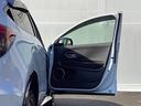ＲＳ・ホンダセンシング　ナビ　フルセグ　盗難防止　バックモニター　サイドエアバック　スマ－トキ－　シートヒータ　禁煙　ＬＥＤライト　地デジＴＶ　ドライブレコーダー装着車　フルオートエアコン　整備記録簿　ＤＶＤ　横滑り防止機能（30枚目）