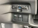 ビルトインタイプの【ETC】で見た目もスッキリ。高速道路の利用にとても便利です。【パーキングセンサー】駐車や出庫時にクルマの前後の障害を検知し、音とディスプレイでお知らせします。