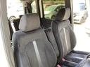シートはフィット性も良く、楽な運転姿勢を保てます。シートヒーター付き!直接体を温てくれるので寒い日の運転も快適です。