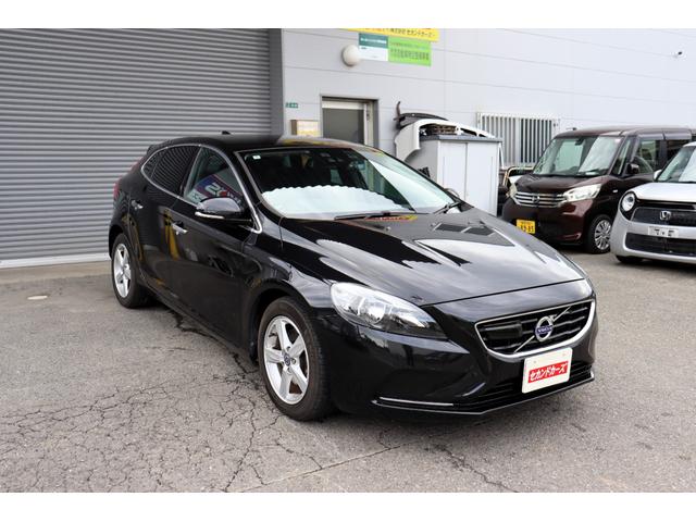 Ｖ４０ Ｔ４　ナビ・フルセグテレビ・Ｂｌｕｅｔｏｏｔｈ　走行中ＴＶ　バックモニター　ＥＴＣ　ブラインドスポットモニター衝突軽減レーンキープ　取説・保証書・記録簿　ＬＥＤライトバルブ（7枚目）