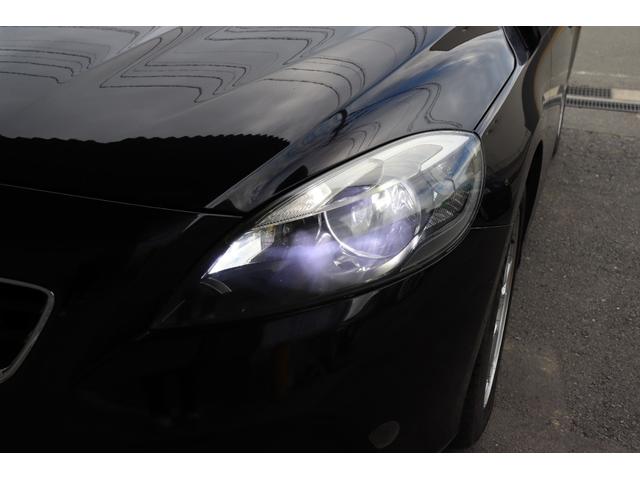 Ｖ４０ Ｔ４　ナビ・フルセグテレビ・Ｂｌｕｅｔｏｏｔｈ　走行中ＴＶ　バックモニター　ＥＴＣ　ブラインドスポットモニター衝突軽減レーンキープ　取説・保証書・記録簿　ＬＥＤライトバルブ（16枚目）