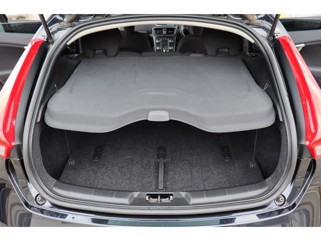Ｖ４０ Ｔ４　ナビ・フルセグテレビ・Ｂｌｕｅｔｏｏｔｈ　走行中ＴＶ　バックモニター　ＥＴＣ　ブラインドスポットモニター衝突軽減レーンキープ　取説・保証書・記録簿　ＬＥＤライトバルブ（36枚目）