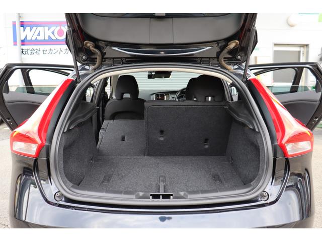 Ｖ４０ Ｔ４　ナビ・フルセグテレビ・Ｂｌｕｅｔｏｏｔｈ　走行中ＴＶ　バックモニター　ＥＴＣ　ブラインドスポットモニター衝突軽減レーンキープ　取説・保証書・記録簿　ＬＥＤライトバルブ（39枚目）