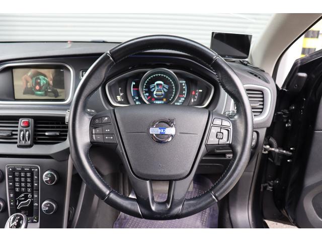 Ｖ４０ Ｔ４　ナビ・フルセグテレビ・Ｂｌｕｅｔｏｏｔｈ　走行中ＴＶ　バックモニター　ＥＴＣ　ブラインドスポットモニター衝突軽減レーンキープ　取説・保証書・記録簿　ＬＥＤライトバルブ（43枚目）