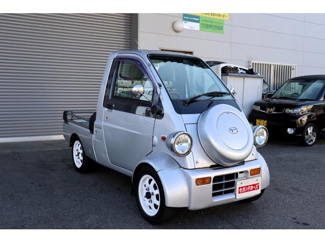 ミゼットII Ｄタイプ　ローダウン　ＥＭＫＥＩ１３インチアルミ　社外ヘッドライトＨＩＤ　ナルディハンドル　取説・保証書　ＣＤデッキ・社外スピーカー　エアコン（6枚目）