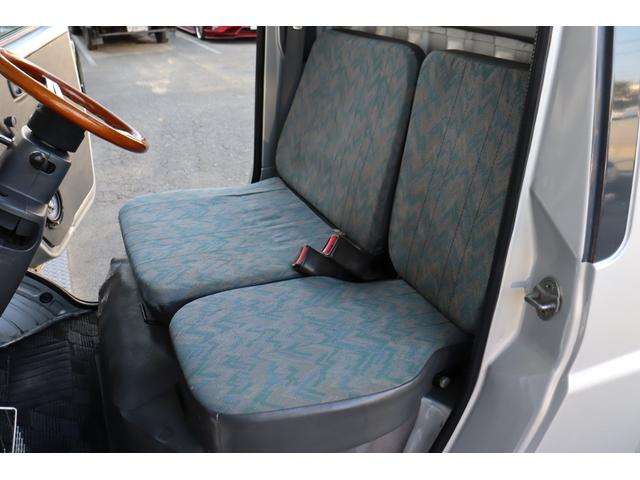 ミゼットII Ｄタイプ　ローダウン　ＥＭＫＥＩ１３インチアルミ　社外ヘッドライトＨＩＤ　ナルディハンドル　取説・保証書　ＣＤデッキ・社外スピーカー　エアコン（31枚目）