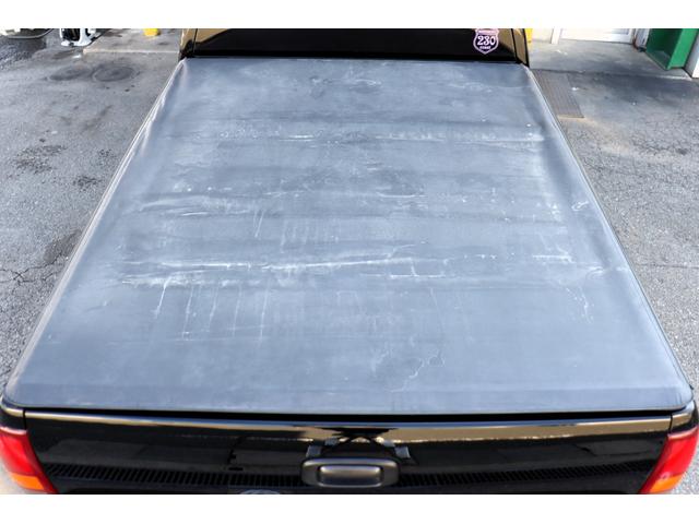 ＧＭＣシエラ ベースグレード　ＳＬＴ　全塗装　タイヤ新品　１６ＡＷ　ＥＴＣ　本革シート　リアモニター　Ｂカメラ　観音開き　ドライブレコーダー（20枚目）