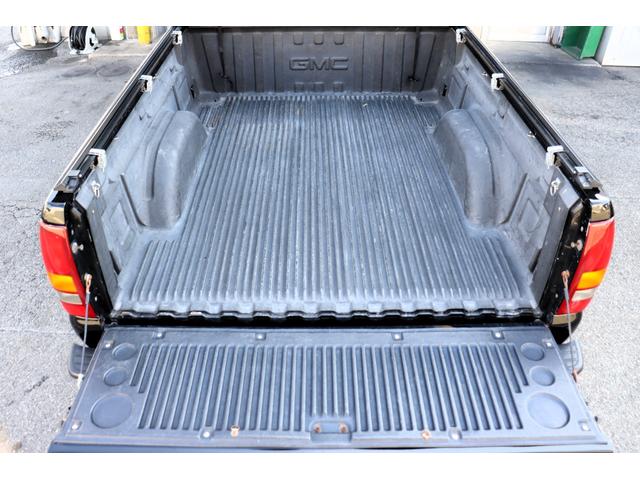 ＧＭＣシエラ ベースグレード　ＳＬＴ　全塗装　タイヤ新品　１６ＡＷ　ＥＴＣ　本革シート　リアモニター　Ｂカメラ　観音開き　ドライブレコーダー（24枚目）