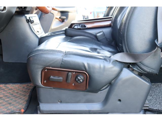 ＧＭＣシエラ ベースグレード　ＳＬＴ　全塗装　タイヤ新品　１６ＡＷ　ＥＴＣ　本革シート　リアモニター　Ｂカメラ　観音開き　ドライブレコーダー（41枚目）