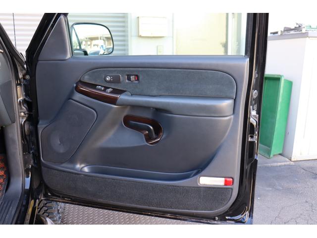 ＧＭＣシエラ ベースグレード　ＳＬＴ　全塗装　タイヤ新品　１６ＡＷ　ＥＴＣ　本革シート　リアモニター　Ｂカメラ　観音開き　ドライブレコーダー（52枚目）