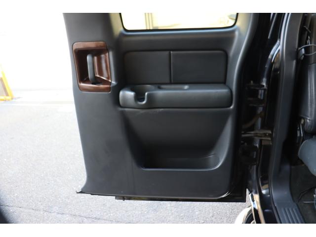 ＧＭＣシエラ ベースグレード　ＳＬＴ　全塗装　タイヤ新品　１６ＡＷ　ＥＴＣ　本革シート　リアモニター　Ｂカメラ　観音開き　ドライブレコーダー（53枚目）