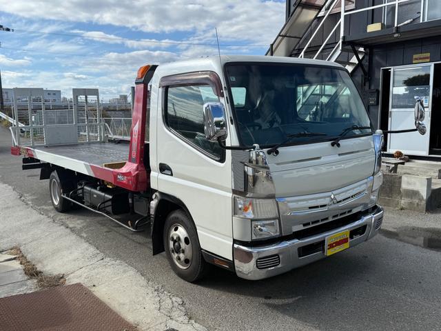 キャンター 　電動リアゲート　Ｂｌｕｅｔｏｏｔｈ　メモリーナビ　キーレス　ＣＤ／ＤＶＤ再生　ウィンチ（21枚目）