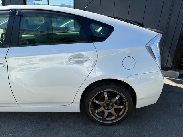 プリウス G バックカメラ Biuetooth スマートキー プッシュスタート ETC CD再生 社外アルミ(3枚目)