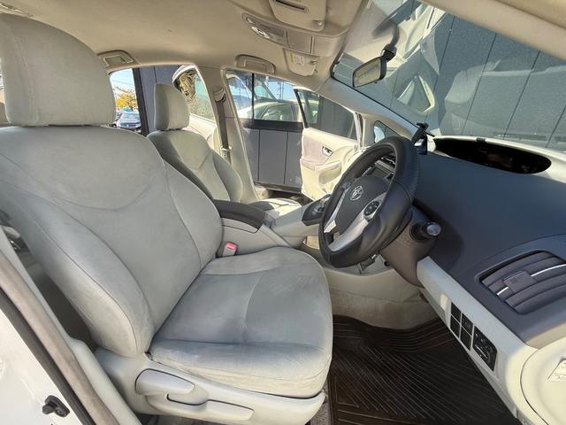 プリウス G バックカメラ Biuetooth スマートキー プッシュスタート ETC CD再生 社外アルミ(16枚目)