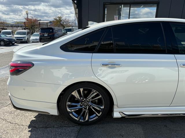 クラウンハイブリッド RSアドバンス ワンオーナー 禁煙車 全国1年保証 アラウンドビューモニター ステアリングヒーター シートヒーター ヘッドアップディスプレイ バックモニター Biuetooth スマートキー 360度カメラ(12枚目)