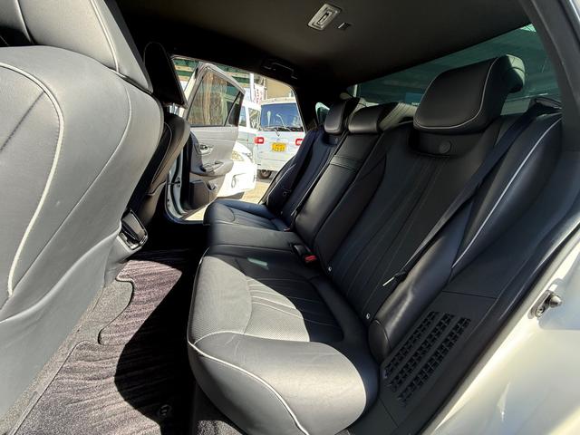 クラウンハイブリッド RSアドバンス ワンオーナー 禁煙車 全国1年保証 アラウンドビューモニター ステアリングヒーター シートヒーター ヘッドアップディスプレイ バックモニター Biuetooth スマートキー 360度カメラ(25枚目)